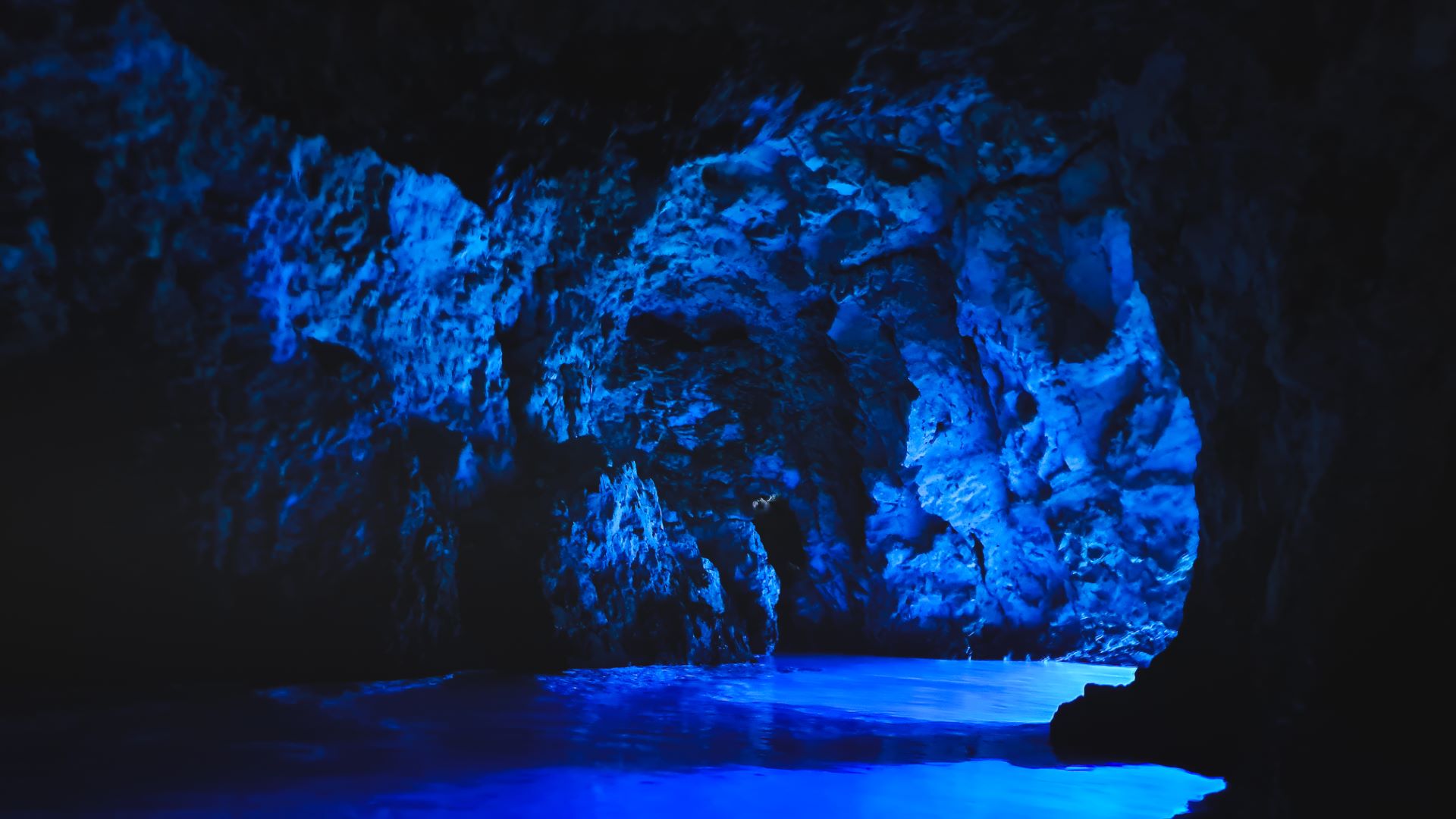 Bisevo Blue Cave Tour Croatia